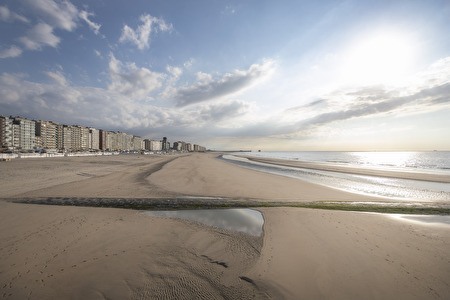 vast sandy beach of Blankenberge